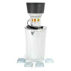 Найефективніша зернодробарка для кормів: Фермер КРВ-3400/60L Найефективніша зернодробарка для кормів: Фермер КРВ-3400/60L